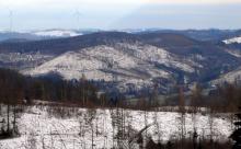 Kirschköpfe - Wanderweg L1 im S/O vorbei